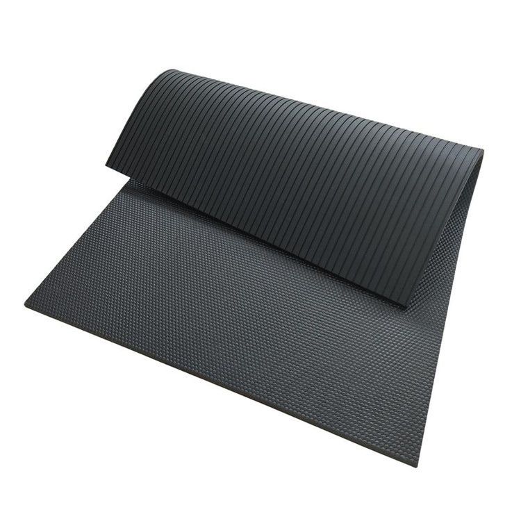 Recyclable 10mpa Rubber Flooring Mat Anti Slip Oil Proof Heavy Duty