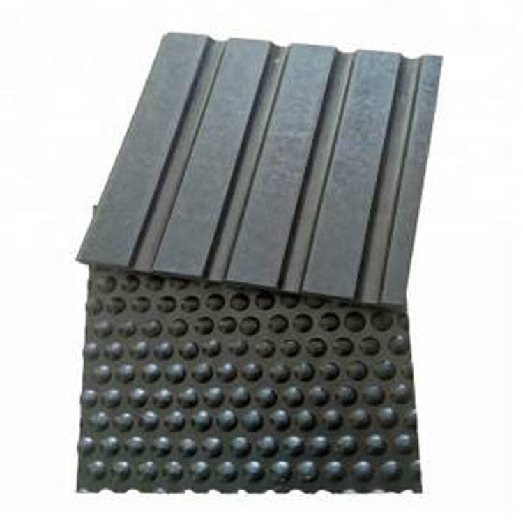 Traction Surface Horse Stable Mats Grooved Bottom Rubber Trailer Mats