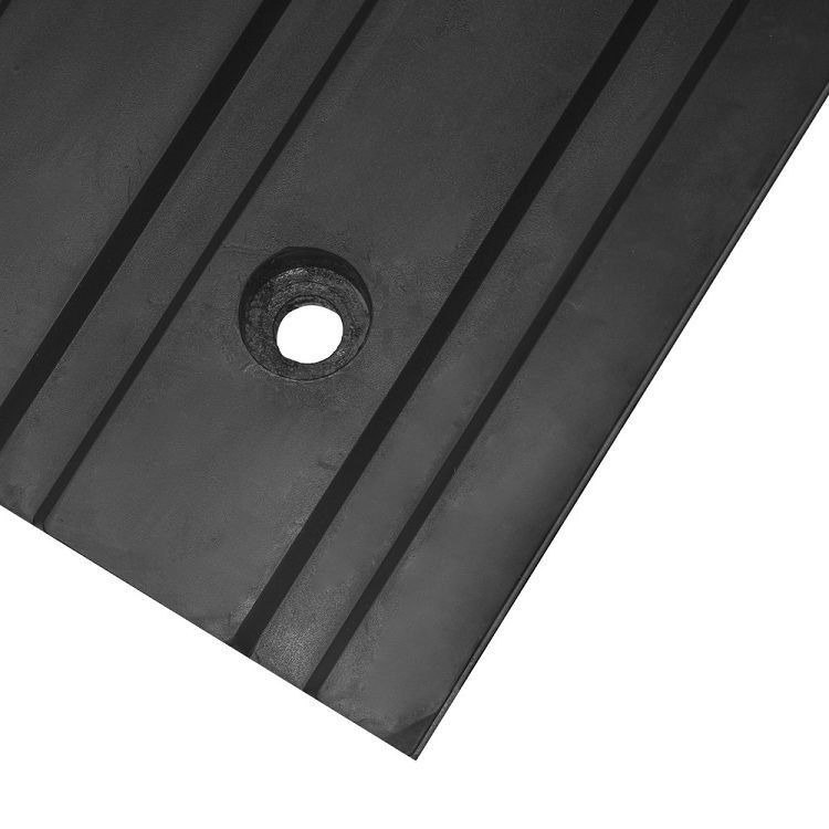 Black Horse Rubber Mat Impact Resistant Surface Thickness 40mm