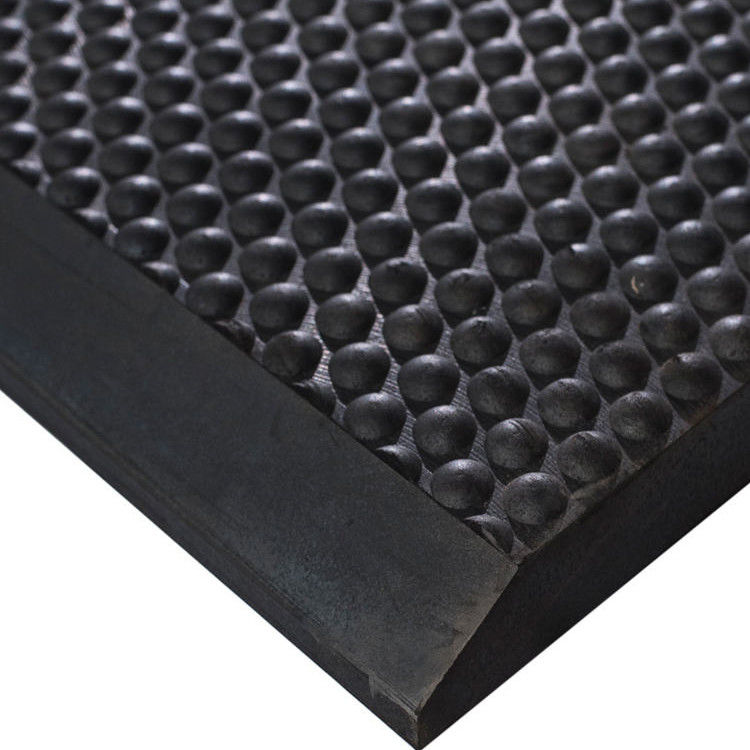 Black 6x4 Horse Stall Mats Recyclable Rubber Interlocking Floor